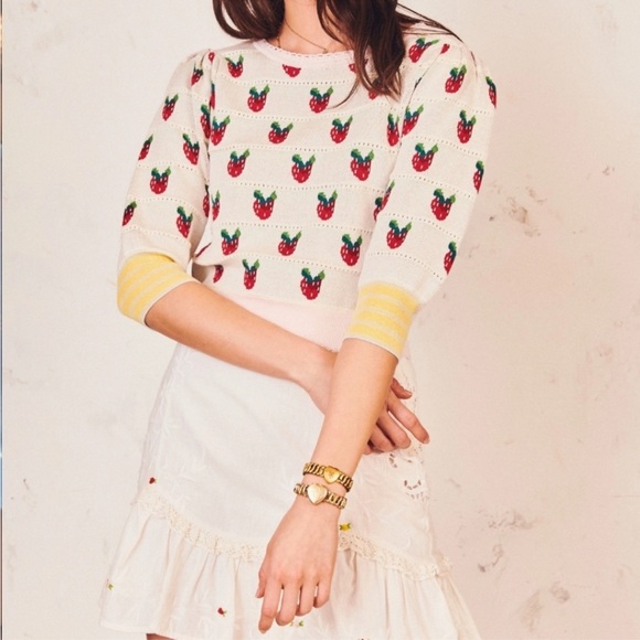 RARE Famous Isha Top Strawberry Revolve - Picture 3 of 11